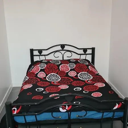Logesty Home Proche Paris Et Metro Pantin Exterior photo